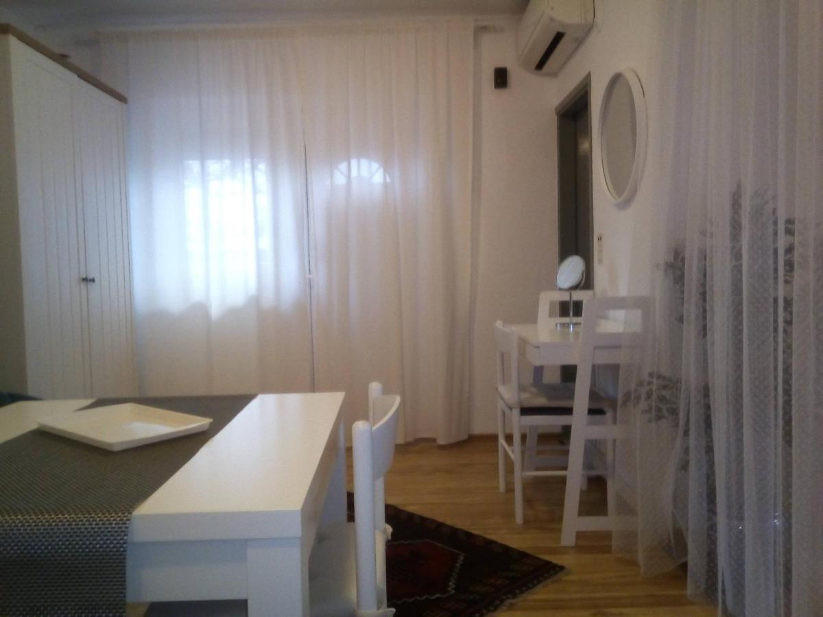Apartment Maris *